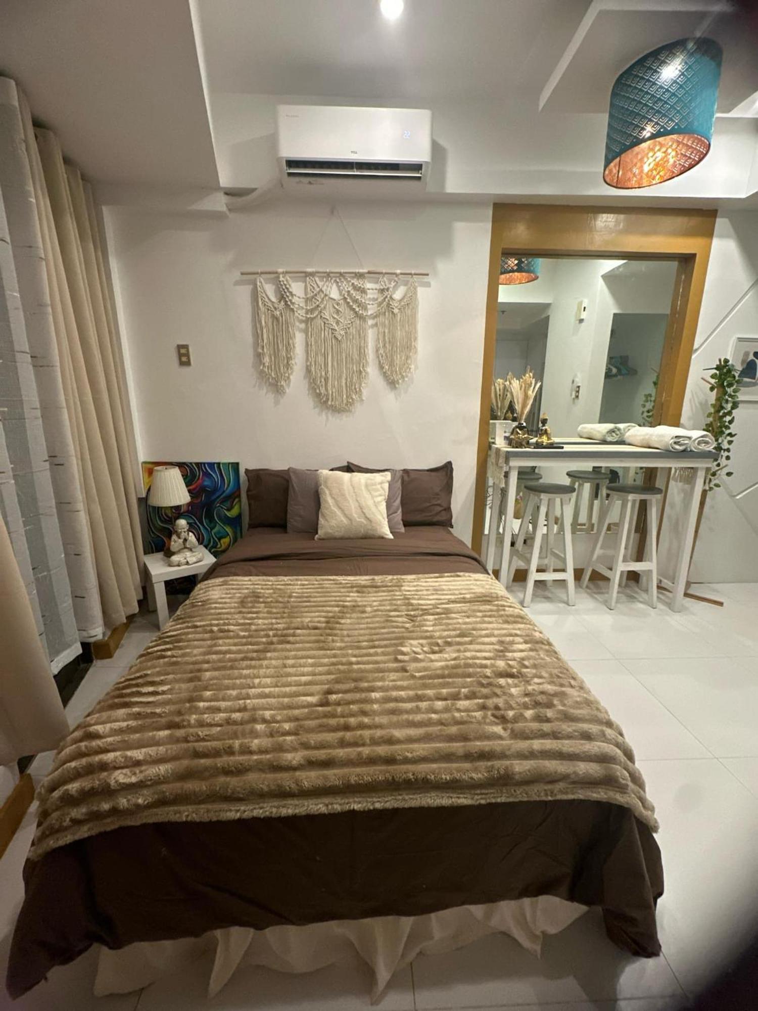 Cozy Place With City View At Greenbelt Makati مانيلا المظهر الخارجي الصورة